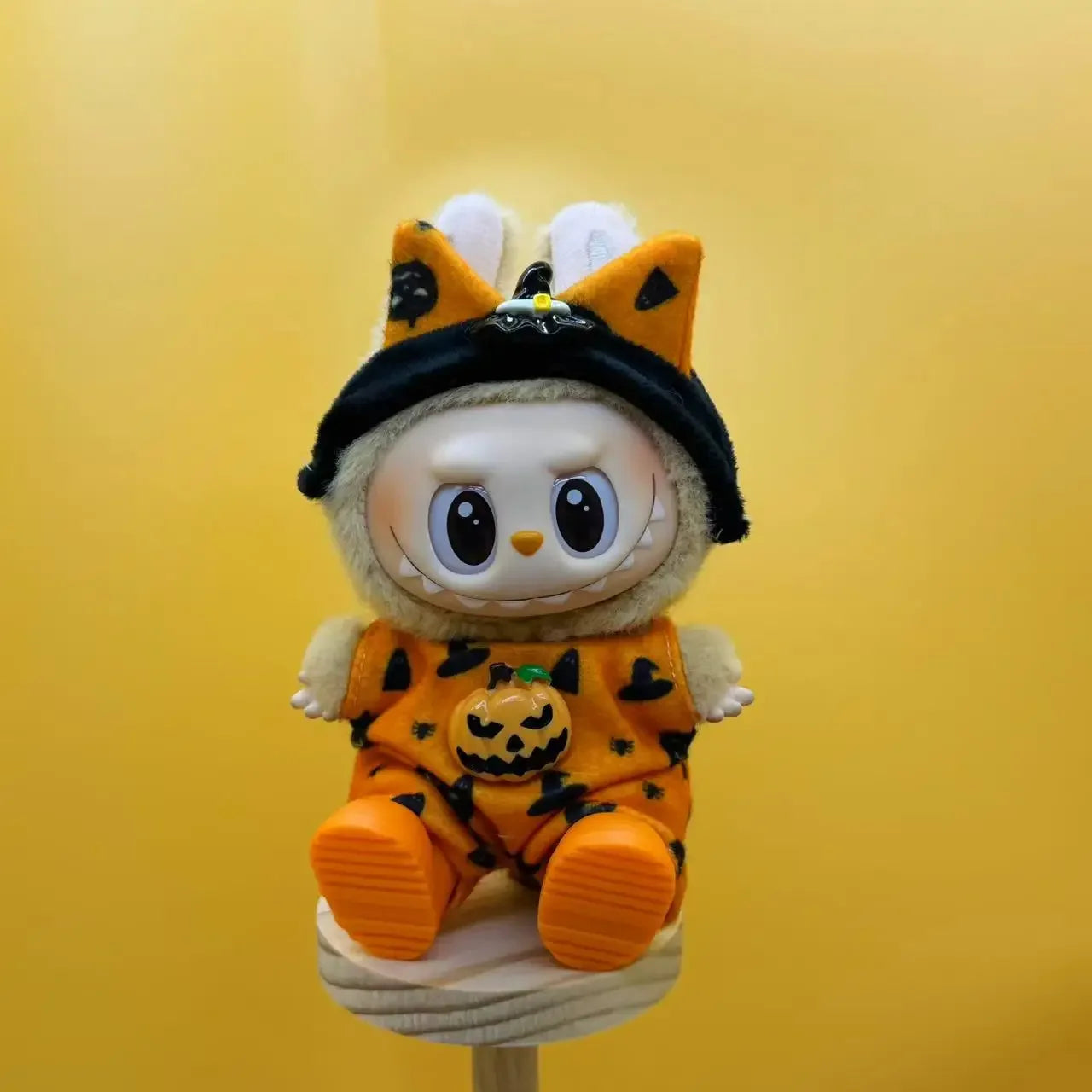 π Labubu Halloween Party Looks β Pumpkin, Witch & Bear