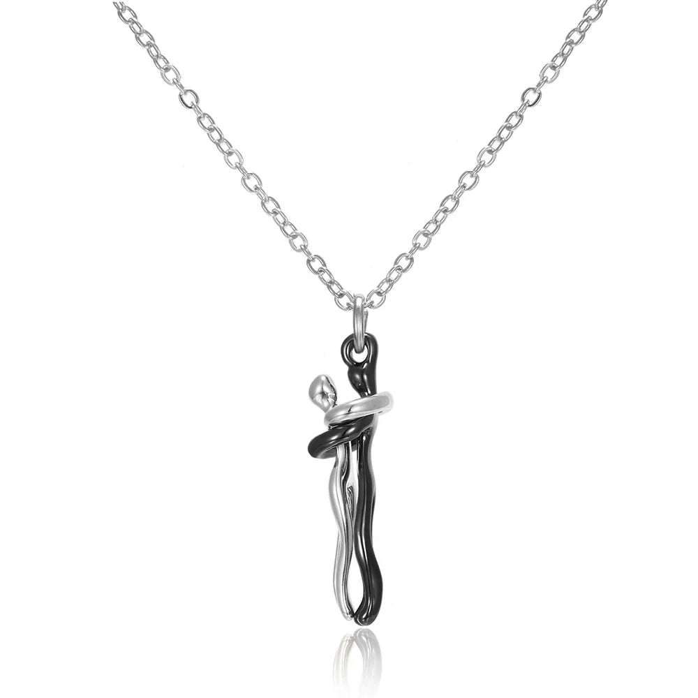 Étreinte: Soulful Hug Couple Pendant Necklace
