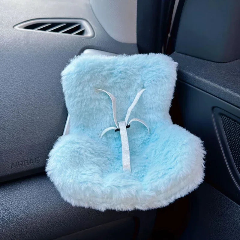 Labubu blue car seat