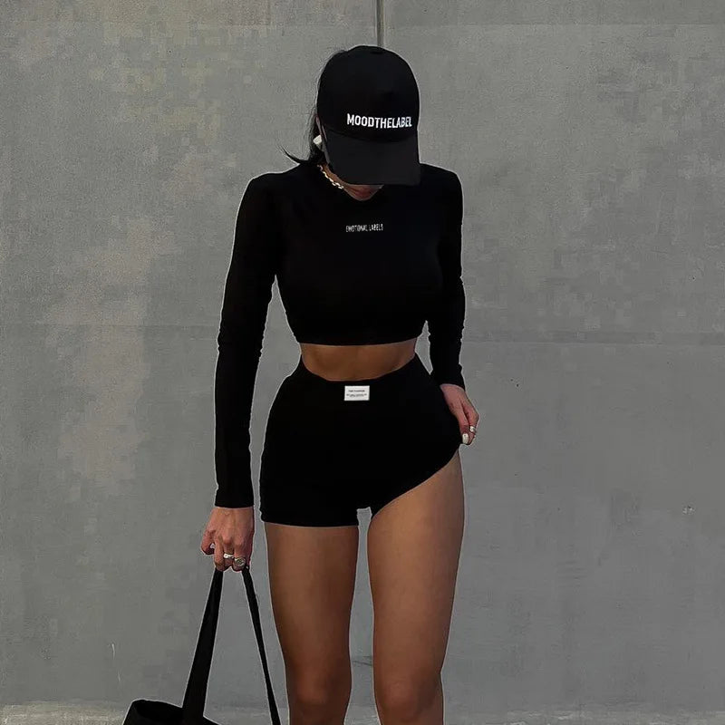 Essential Curve Crop & Shorts Set