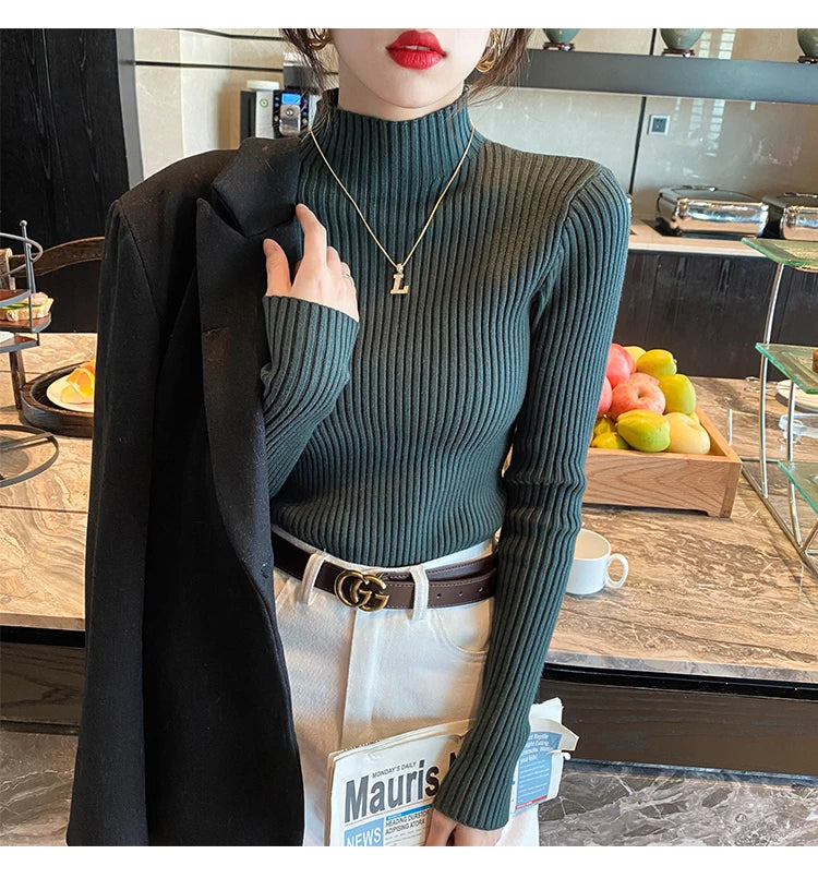 Elegante: Slim Fit Knitted Turtleneck Sweater – Chic Korean Style Pullover