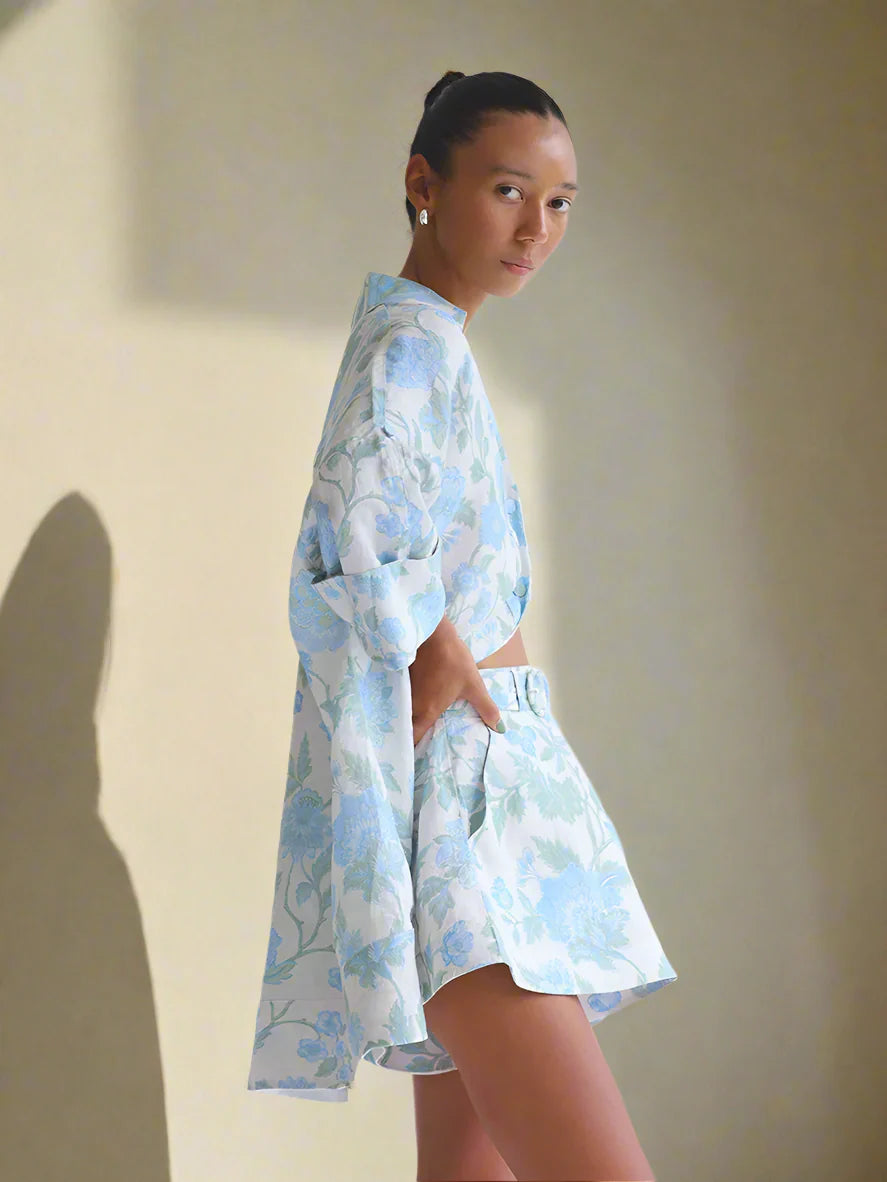 Elegant Floral Breeze – Two-Piece Loose Fit Shorts Set 🌿✨